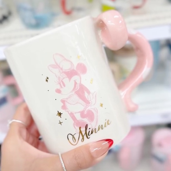 Disney Minnie Mouse 18 oz Mug with Bow Handle 🎀 - Picture 6 of 7